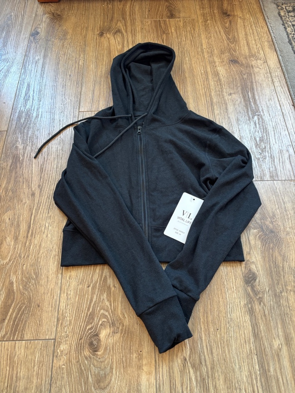 VL Vital Luxe Black Zip Hoodie sz M